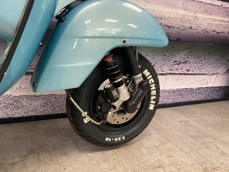 RD Special Edition Vespa PX 200 70th Anniversary Blue