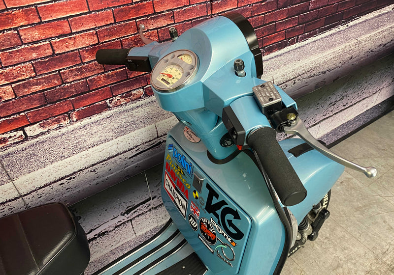 RD Special Edition Vespa PX 200 70th Anniversary Blue